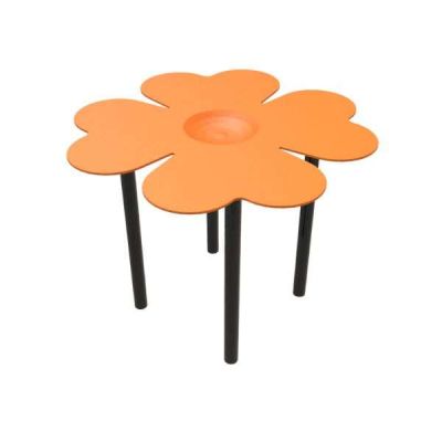 Clover Play Table