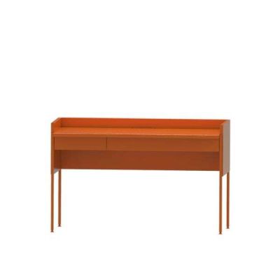 Tabloid Desk